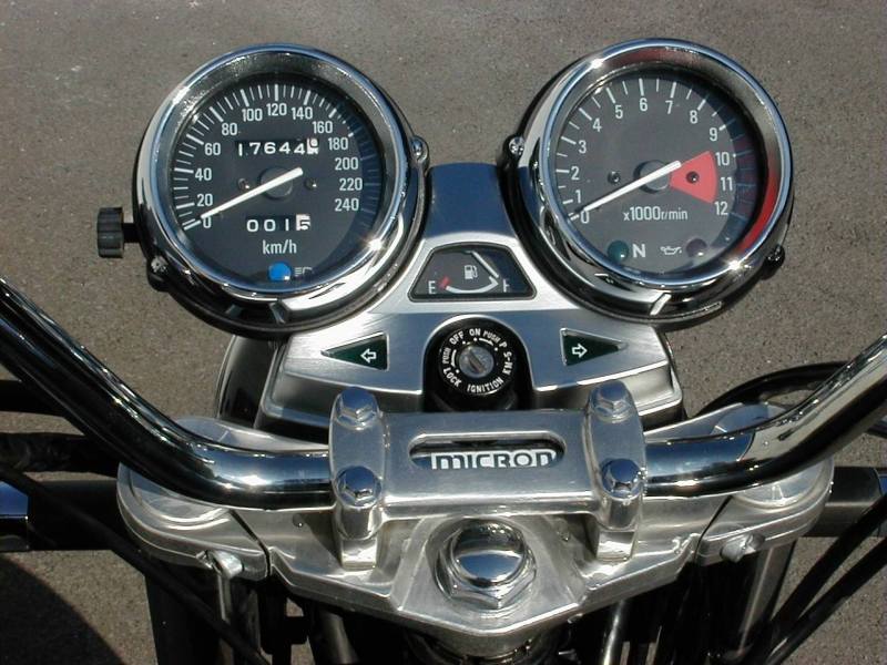 Kawasaki_Zephyr_1100_ZRT10B_04060003